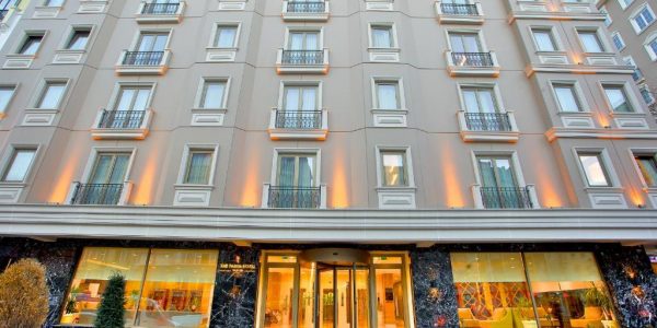 فندق وسبا ذا بارما تقسيم