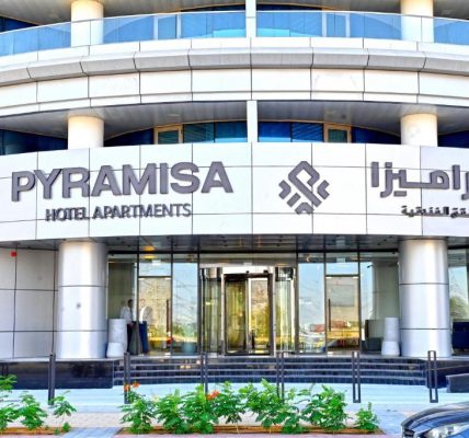 بيراميزا هوتيل أبارتمنتس
