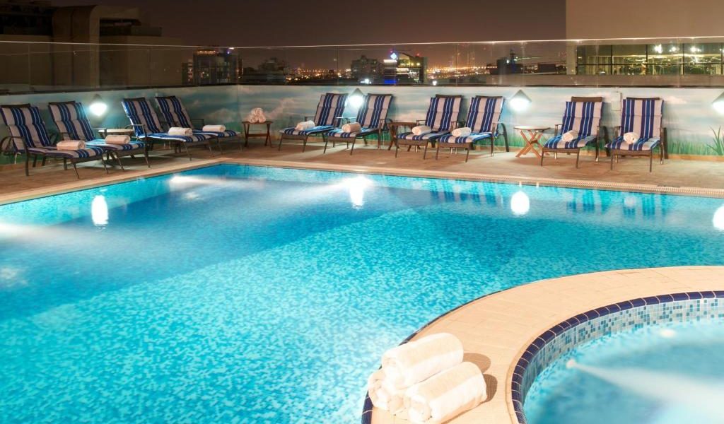 فندق مونتريال البرشاء