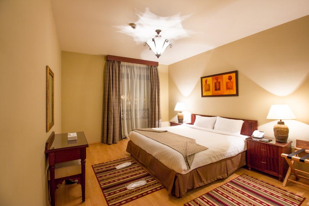 كيف تكتب محتوى الغرف والخدمات في الفندق لتحفيز الحجز المباشر؟