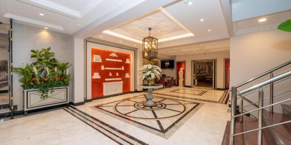 ذا بيزانتيوم سويتس هوتيل & سبا