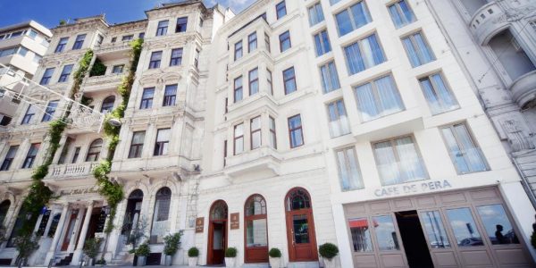 فندق غراند هوتيل دي بيرا