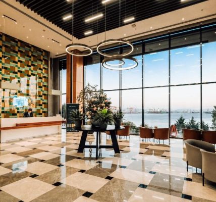 هوليداي إن إسطنبول - توزلا باي