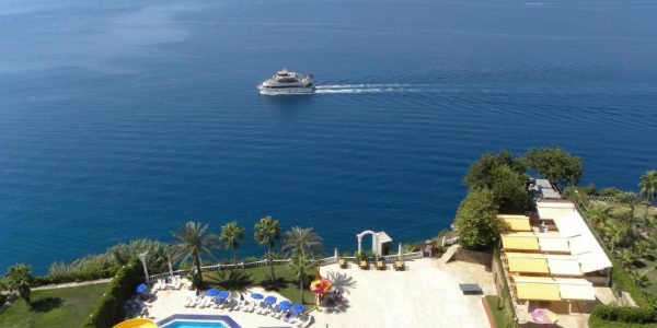 فندق أدونيس