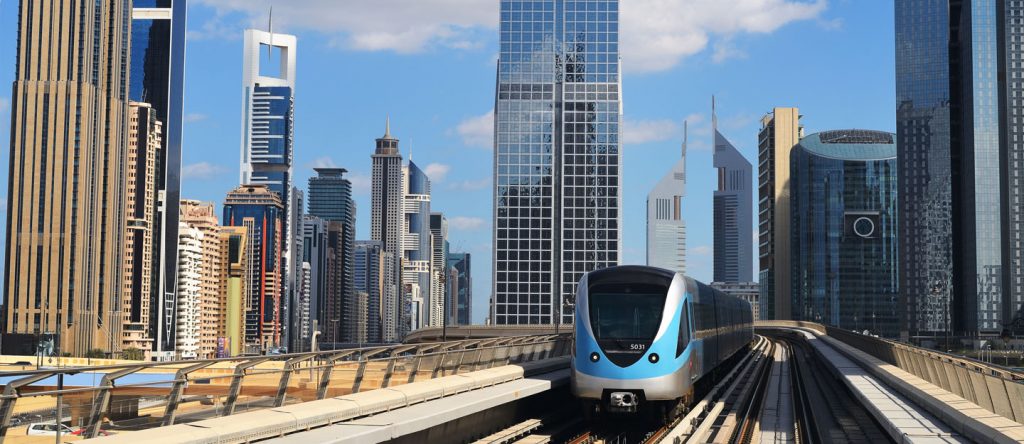 فنادق في دبي قريبة من المترو.. دليل المسافر الذكي لاختيار الإقامة المثالية