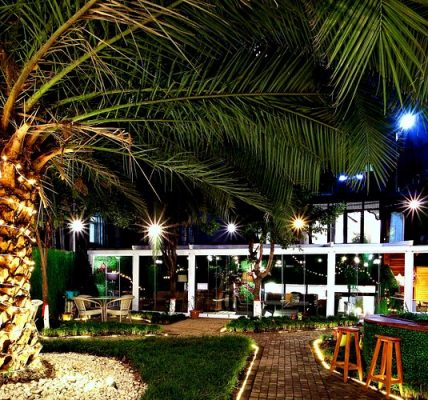 والتون جاردنز بيرا