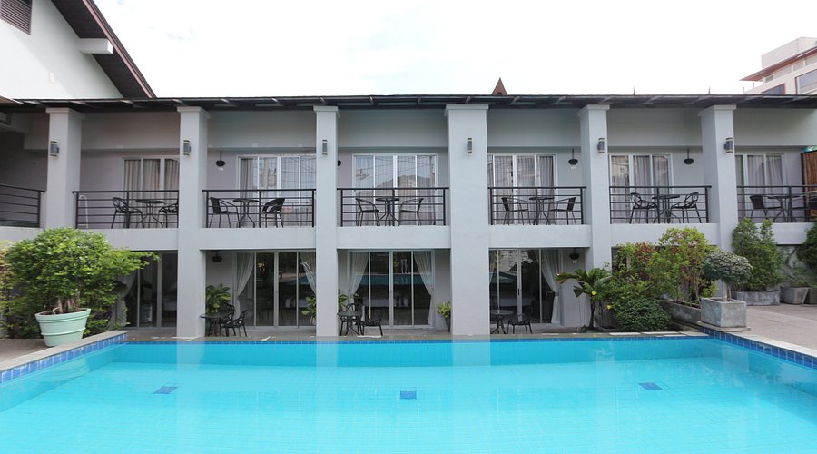 فندق ذا نيست