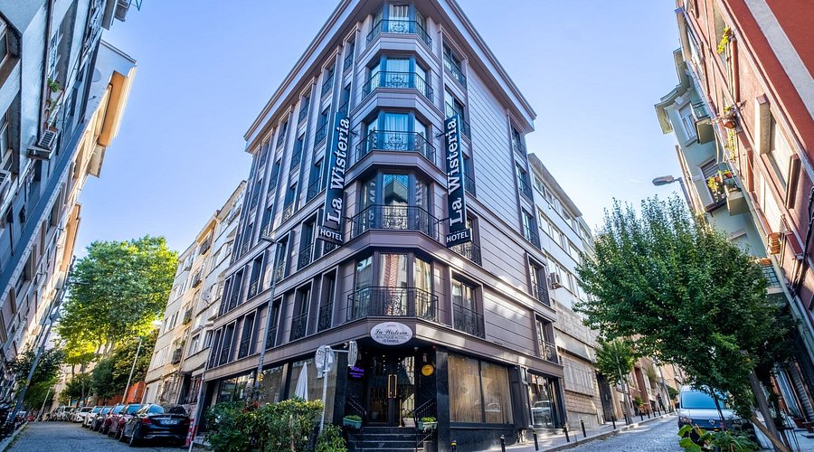 فندق بيست فوليا سويتس