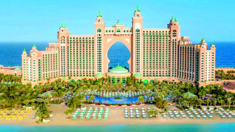 الفنادق المستقلة مقابل السلاسل الفندقية.. تحليل استراتيجي لاختيار النموذج الأمثل